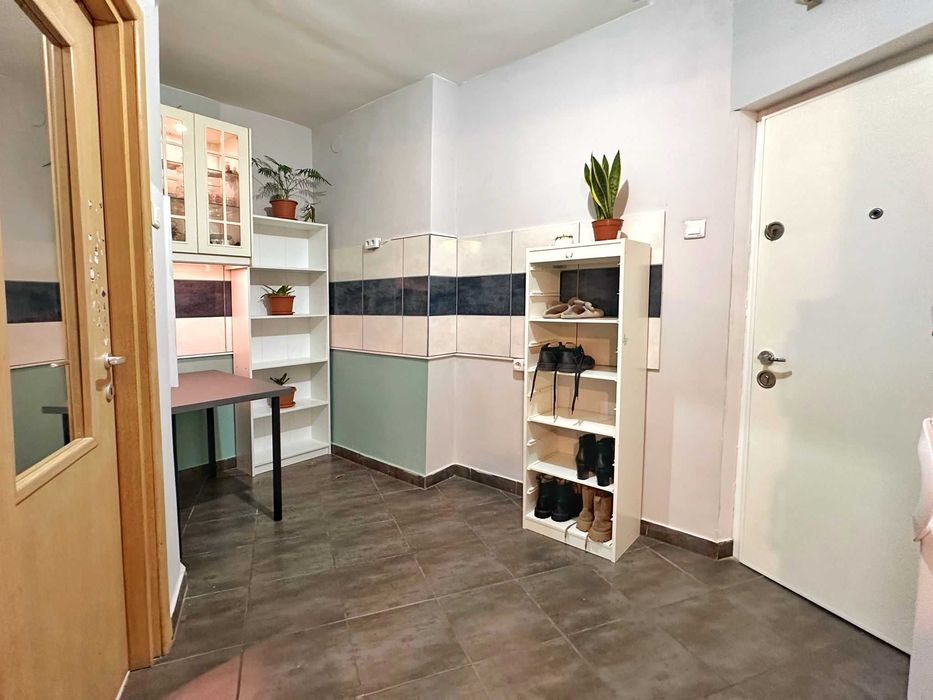 Inchiriez apartament doua camere in Titan