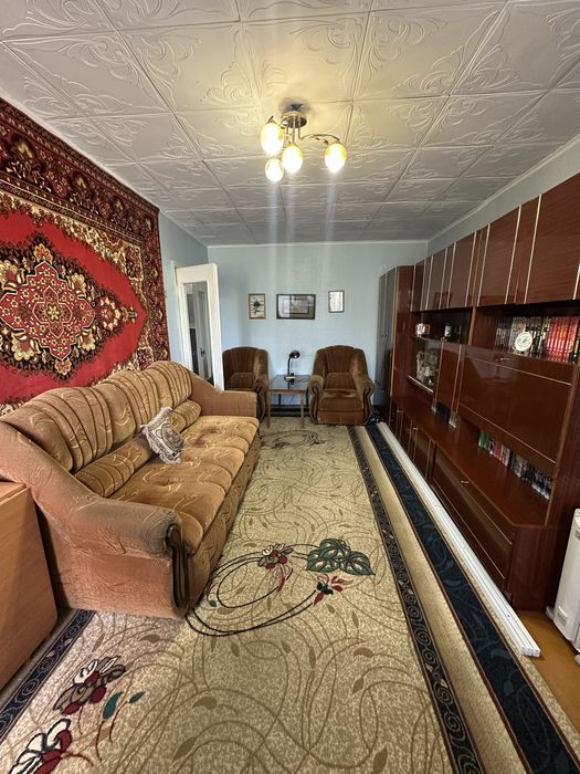 Продается 3-комнатная квартира