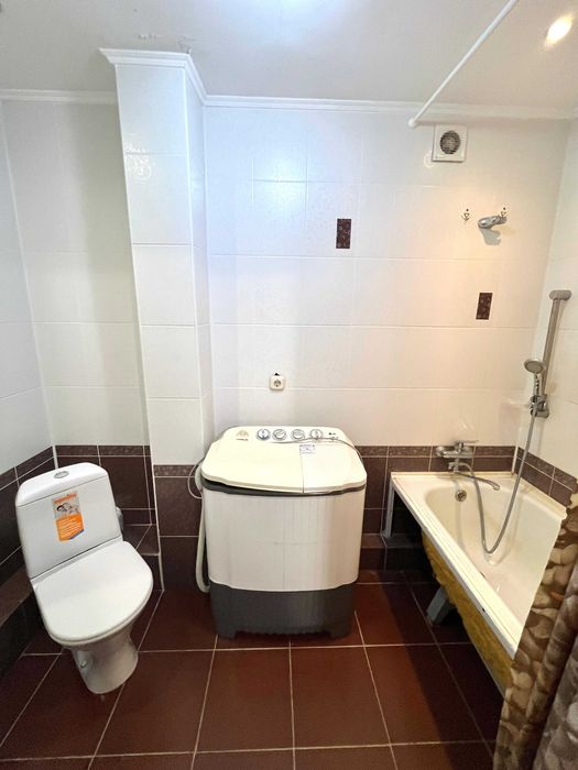 Продаётся 2 комн квартира