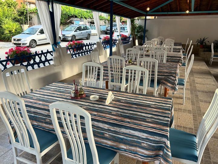 Дава се под наем Заведение в Китен - 500 кв.м за 62.73 € - Снимка #4