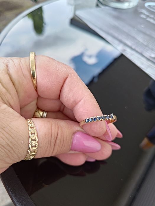 Inel aur 18k cu 7 safire