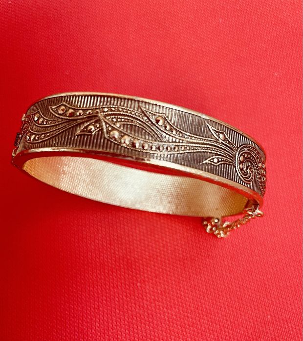 Гривни, 3 броя, метал