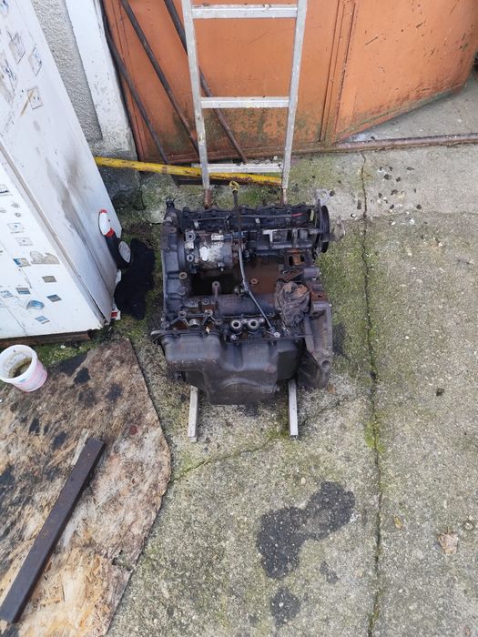 Piese Ford Mondeo din 2004 diesel dotări full.Citiți .