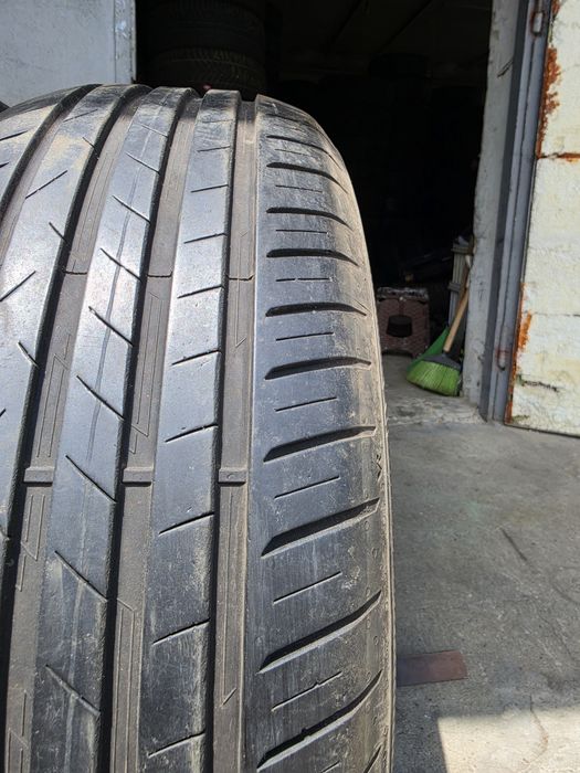 2 бр. летни гуми 205/55/16 Vredestein  DOT 5020 5,5 mm