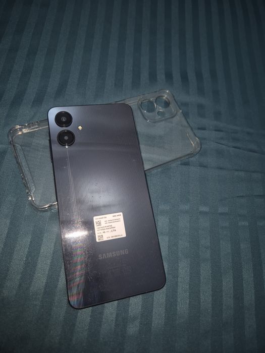 Samung A06 Телефон