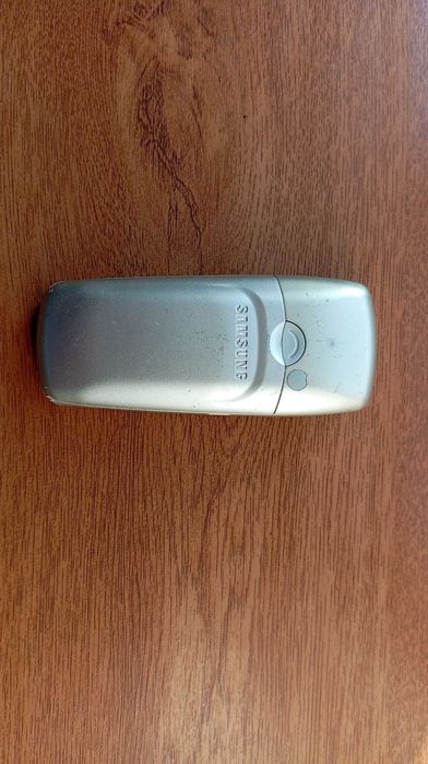 Кнопочный телефон SAMSUNG SGH-N500