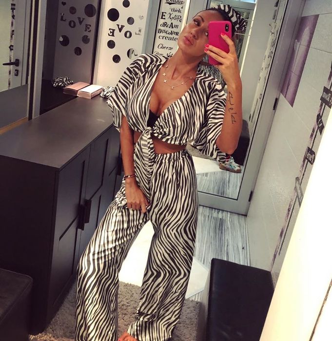 Сет от две части в зебров принт Zara