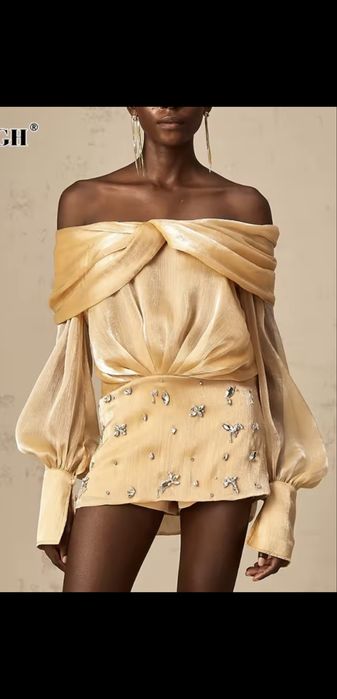 Рокля-гащеризон , по етикет Л , отговаря на М