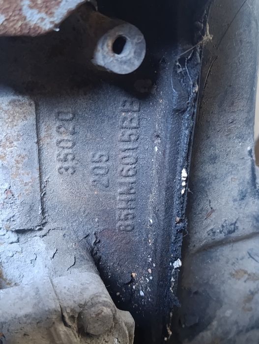 Двигатель форд. кпп.капот форд