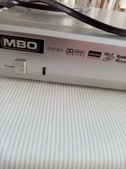 Продавам ДВД закупено от Швейцария