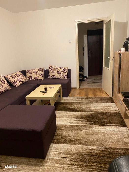 Apartament 3 camere aproape de mall Plaza ,parc si metrou!