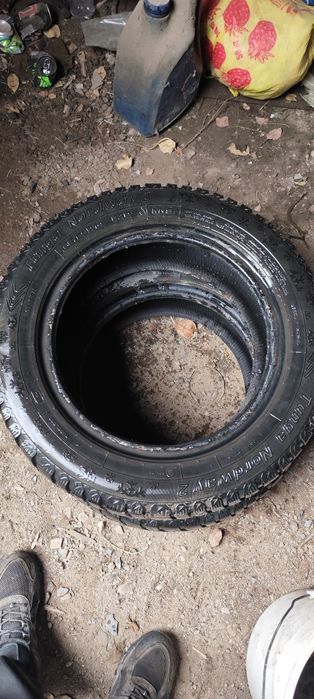 Продам 2 балонна на 14 без грыж порезов и тд