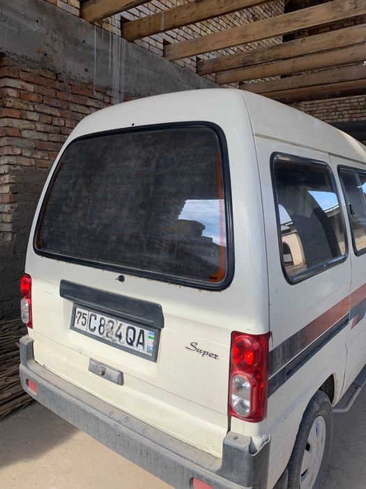 damas 2010 yil xolati yaxshi ozgina kiraska kochgan joylari bor