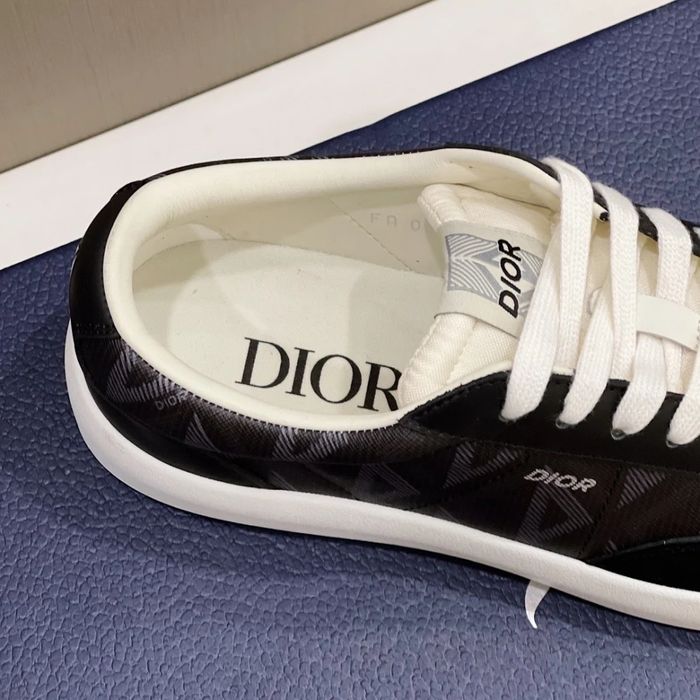 CD B23 Low Top Black/White