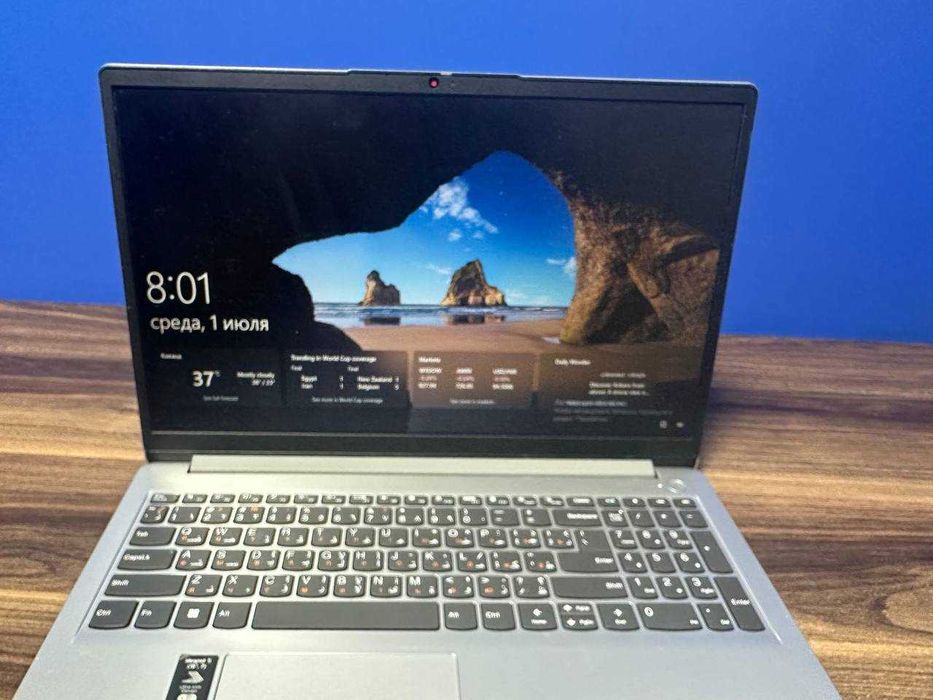Ноутбук Lenovo в