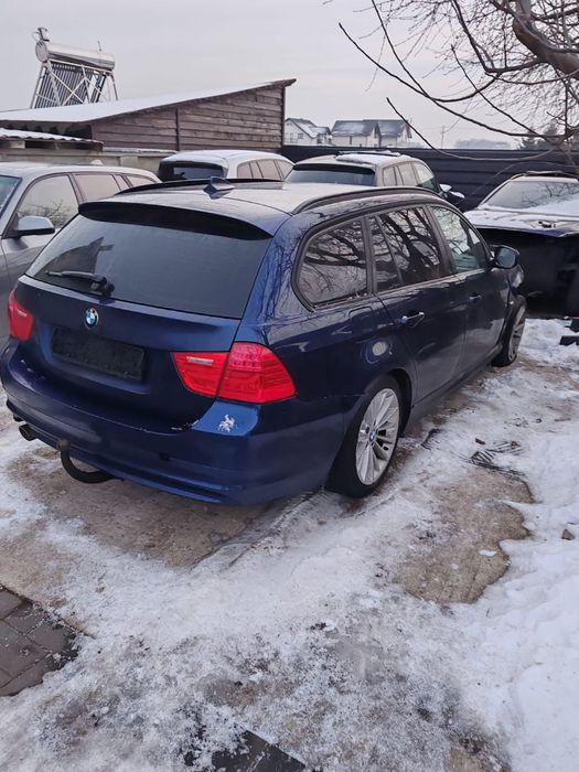 Dezmembrez Bmw Seria 3 E91 Facelift 2.0 d N47 Culoare : A76 Deep Sea Blue 2008-2013