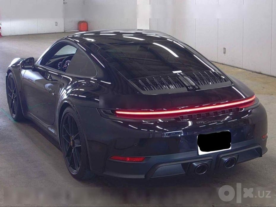 PORSCHE 911 carrera gts