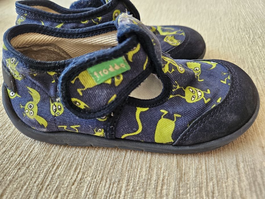 Детски пантофи Фродо