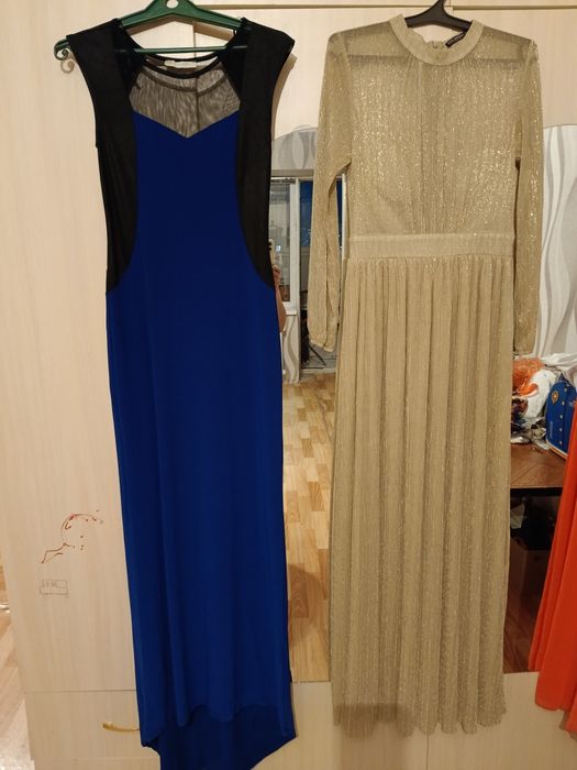 выходит каждое платье 4000тыс