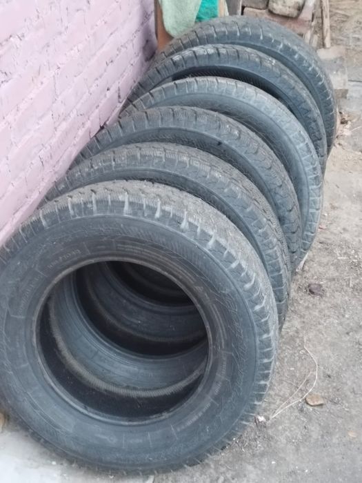 Продается Зимные шины