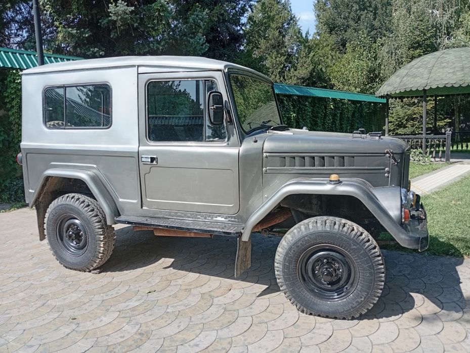 Uaz Vilis zoʻri.