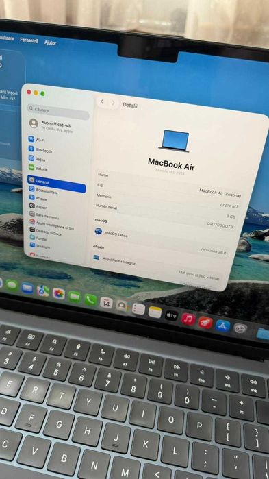 Vand laptop MacBookAir