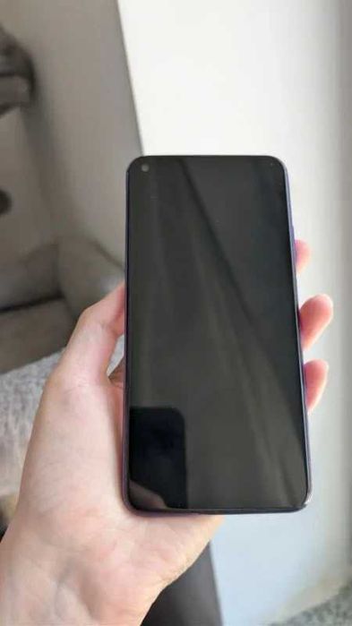 Telefon  Huawei Nova 5T 128gb + 6gb ram și 2 huse cadou