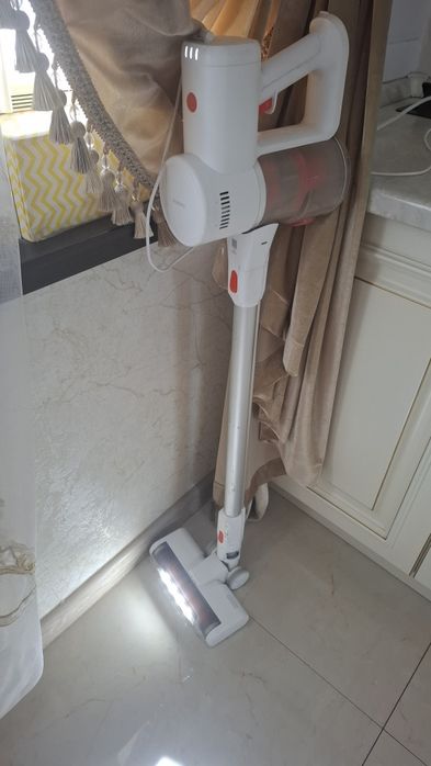 Вертикальный пылесос Xiaomi