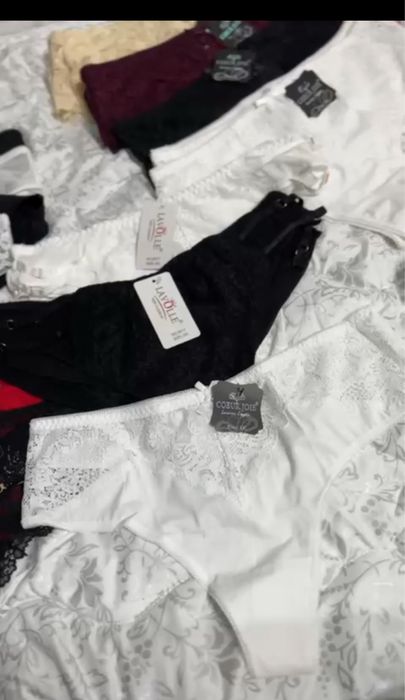 Женские трусы и пижамы