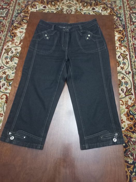 Капри ( бриджи ),короткие джинсы