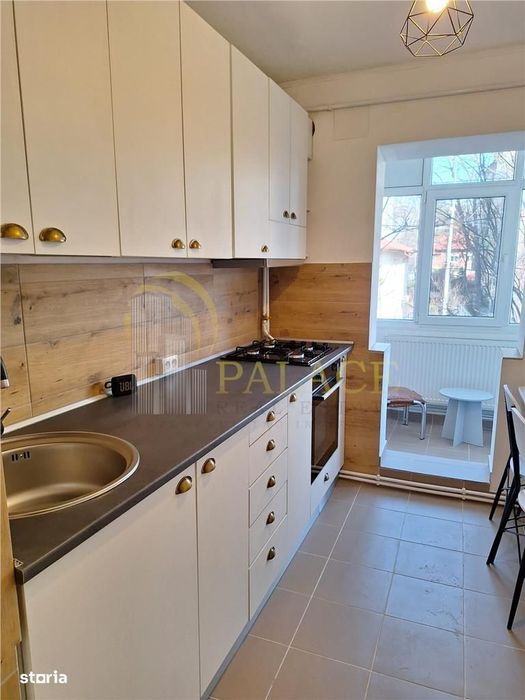 Apartament 2 camere Podul de Fier