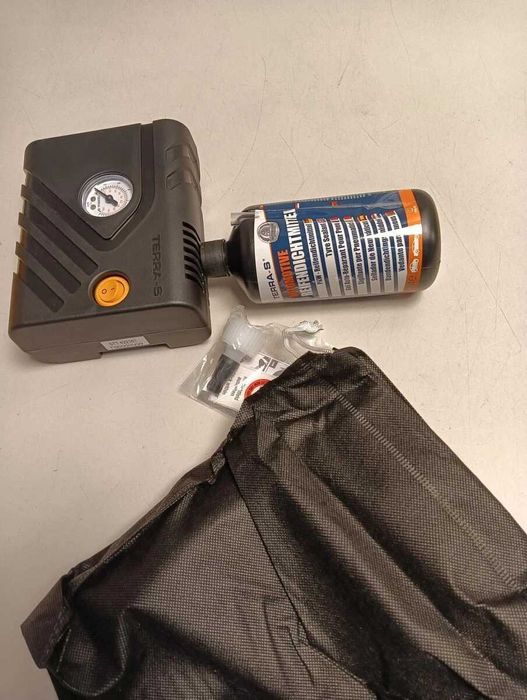 Комплект за ремонт на автомобилни гуми Terra-S с компресор