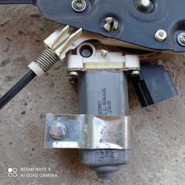 Ел.машинка за стъкло на BMW E60