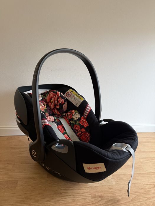 Scoica auto pentru copii Cybex Cloud Z2 i-Size Spring Blossom, 0-24 luni - Dark