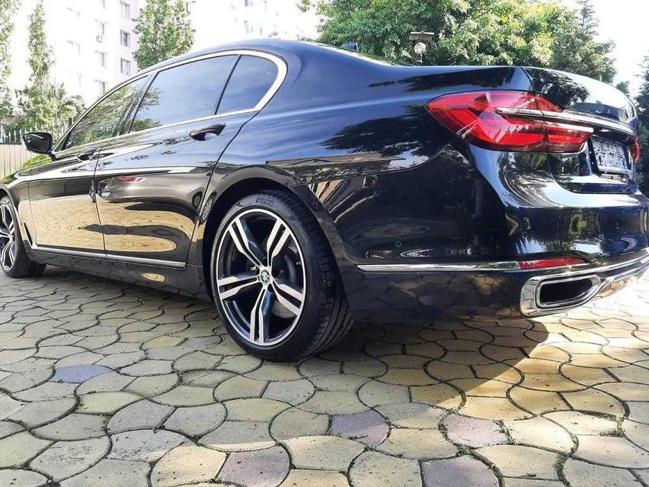 Hope Amanet P10/BMW Seria 750Li , Variantă G12 , 2016 XDRIVE