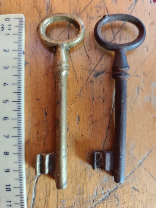 Старинни ключове