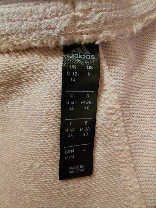 Adidas M (128)-дамски къс панталон