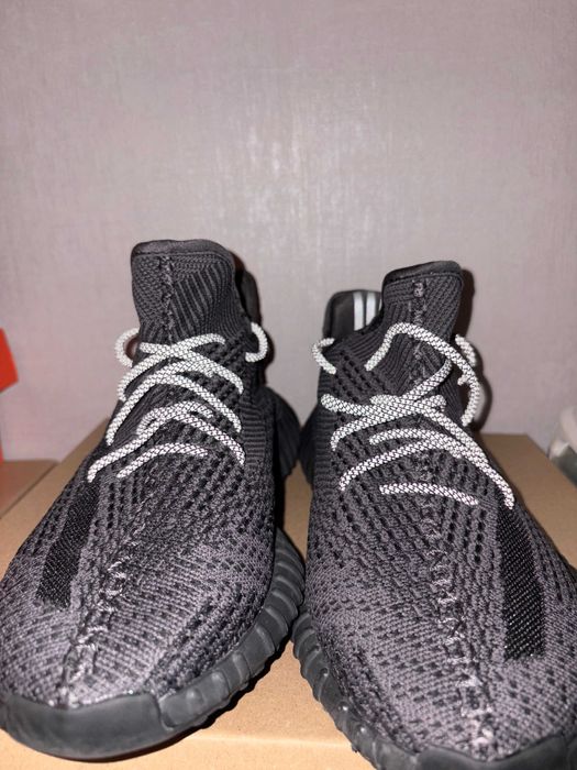 Adidas Yeezy Boost 350 V2 Black (Non-Reflective) - Номер 44