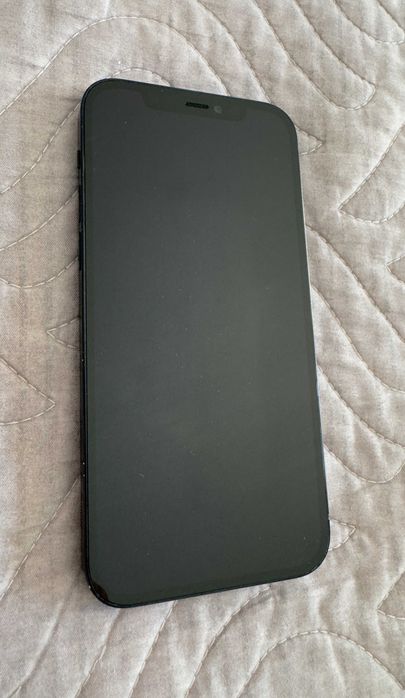 iPhone 12 64 GB + iPhone SE generatia 2 100% functionale stare buna, fara cont iCloud