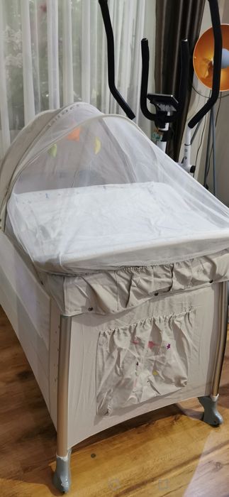 Детска кошара почти нова-cangaroo