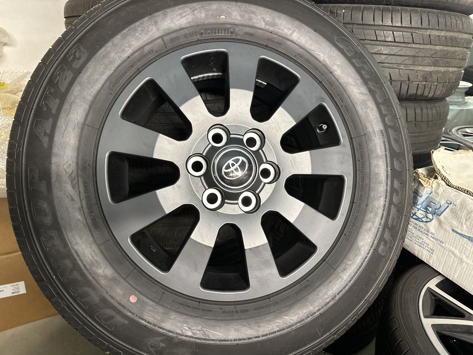 4бр оригинални джанти Toyota Land Cruiser 18” 6x139,7mm