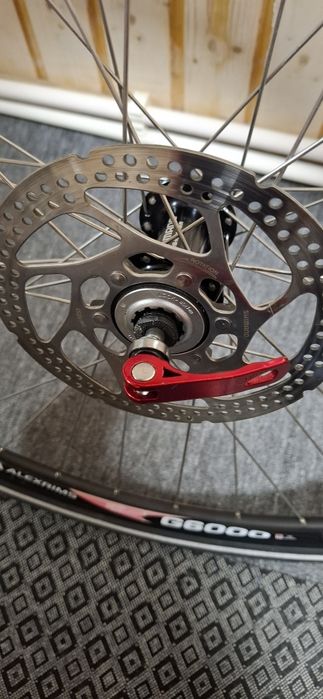 Set roți 28" Alexrims G6000 + butuci Shimano + casetă HG50 8 viteze + disc