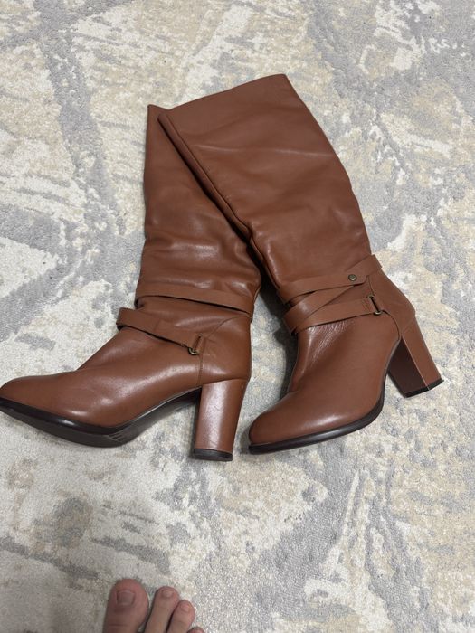 Женские зимние сапоги