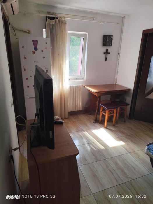 Apartament mansarda an universitar sau termen lung