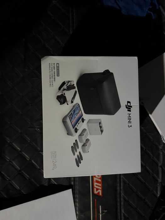 Продам дрон dji mini3