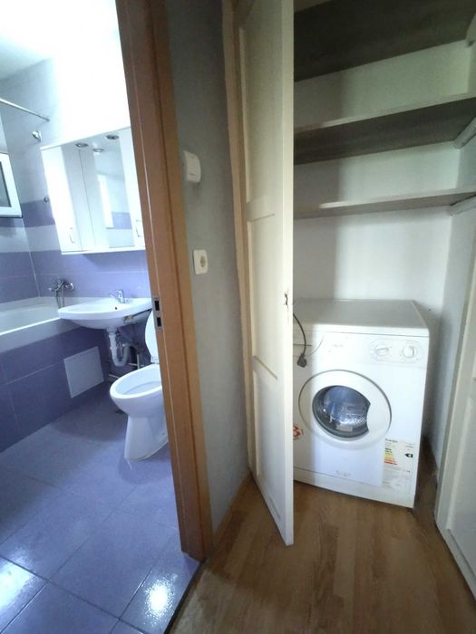 Inchiriez ap. 2 camere decomandat, nemobilat in Rogerius