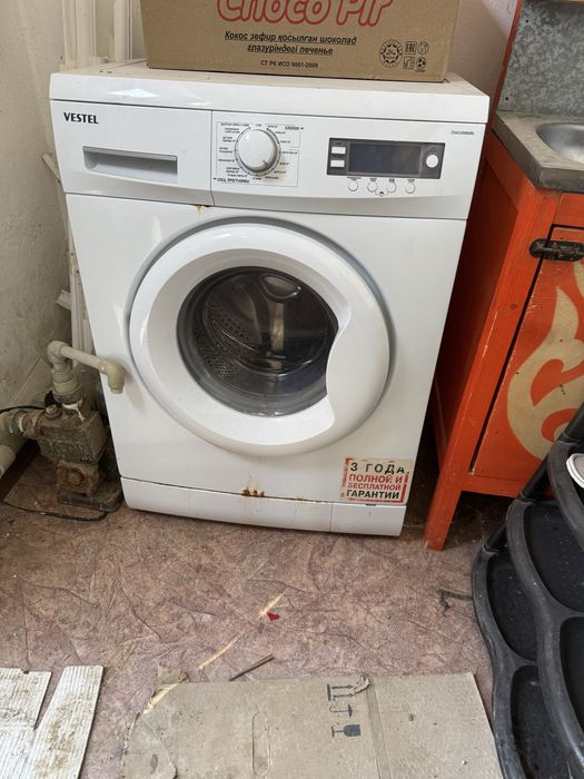 Продаю стиральную машину