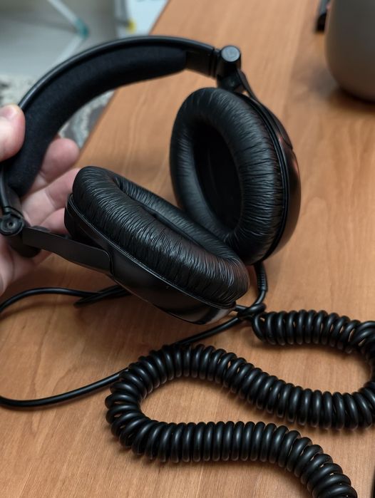 Sennheiser HD 380 Pro