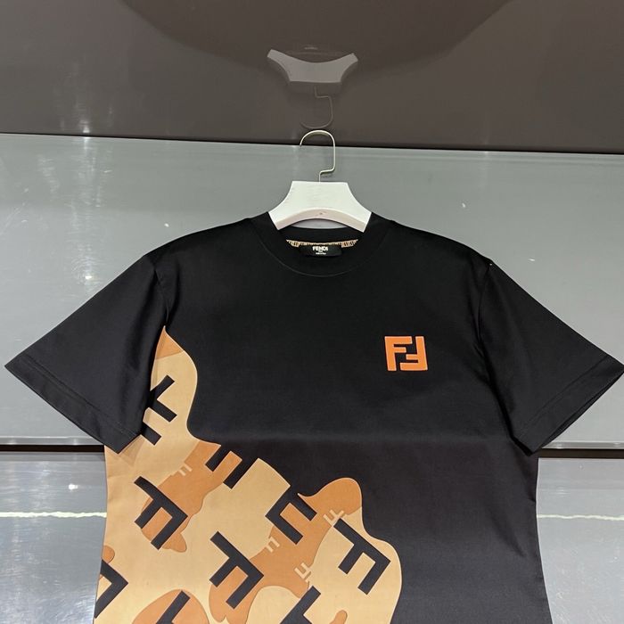 Tricou Fendi Original !