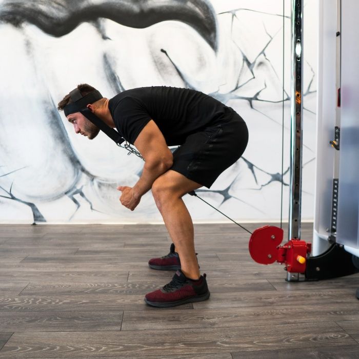 Шлем за трениране на врат с метална верига (оглавник)